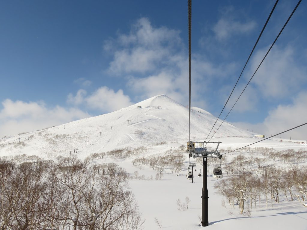 北海道　スキー場　ニセコ　ビレッジ　スノーボード　スノボ